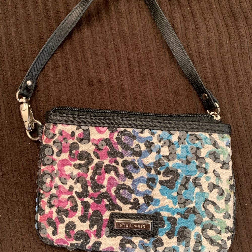 Nine West wristlet